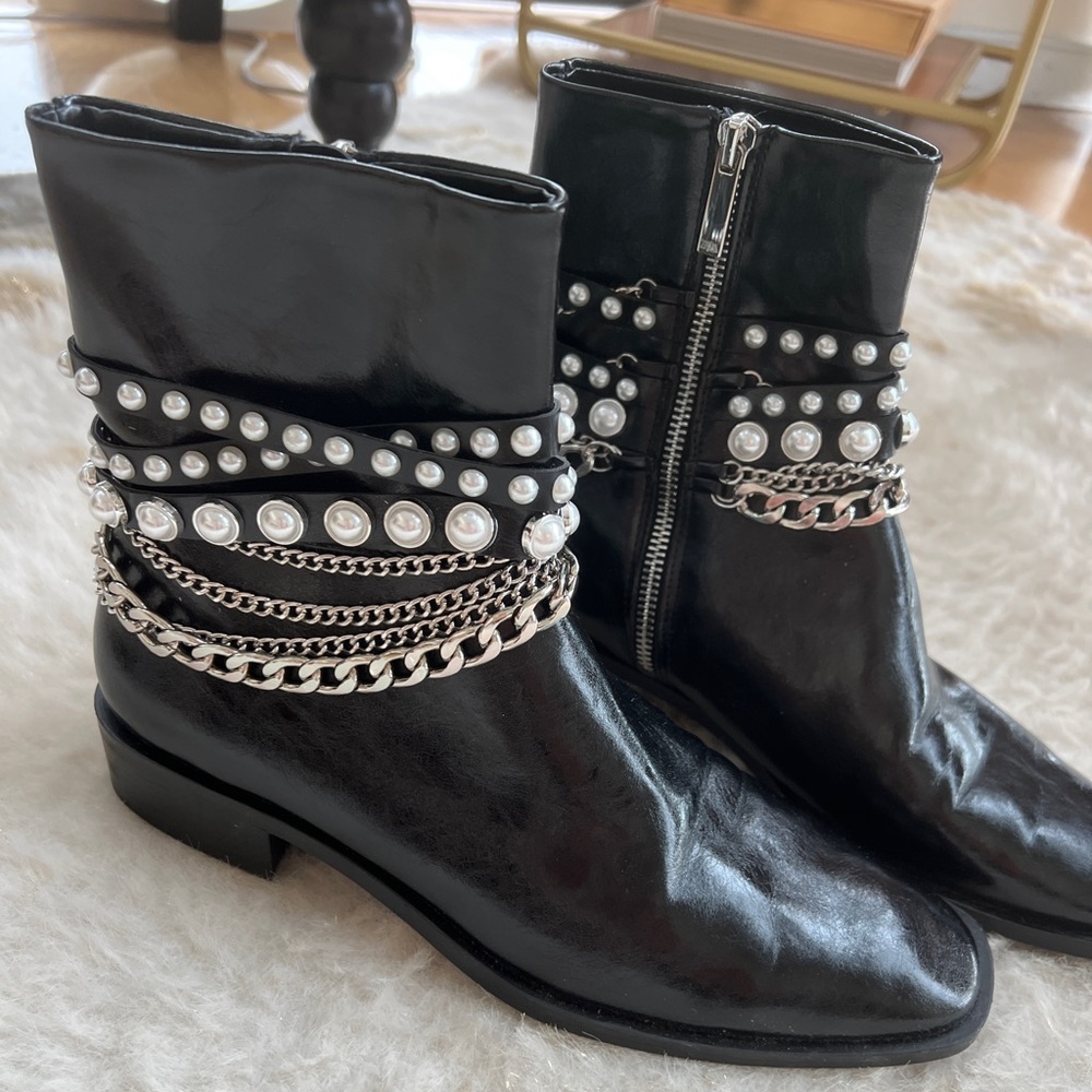 Zara pearl and chain ankle booties 39
